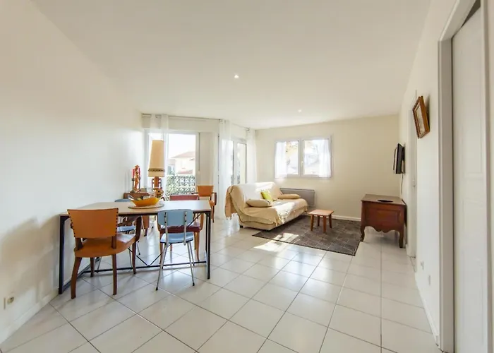 Apartment Thiers In *